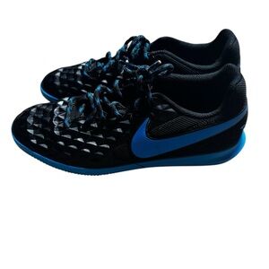 Nike Tiempo Legend 8 Club IC M 5.5 W 7 Shoes Black AT6110-004 Indoor Soccer Turf
